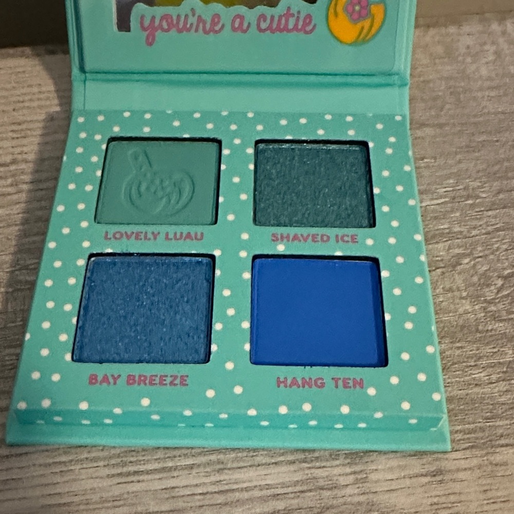 NWOT Colourpop Lovely Luau Eyeshadow Palette - Teal and Blue Shades